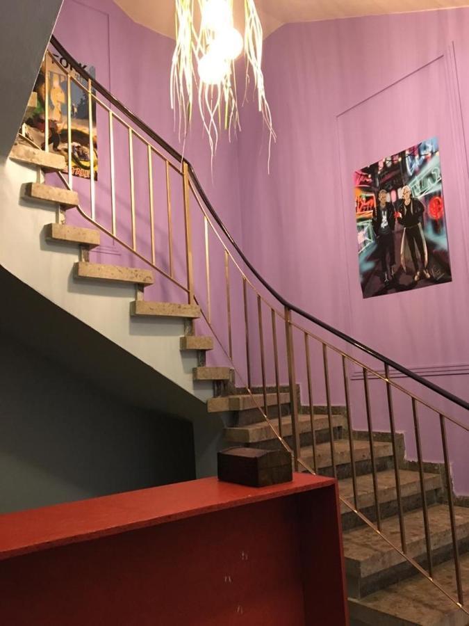 Noer Hostel Ларнака Экстерьер фото